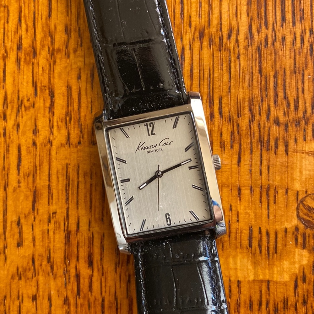 NWOT Kenneth Cole New York Men's Leather Watch KCW1000